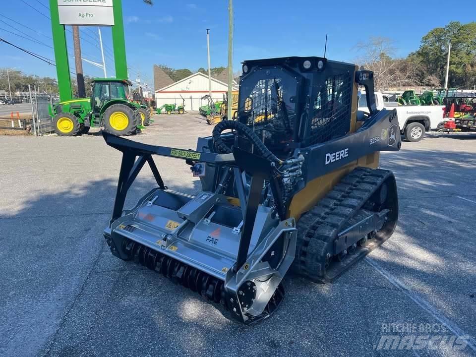 John Deere 325G 小型装载机