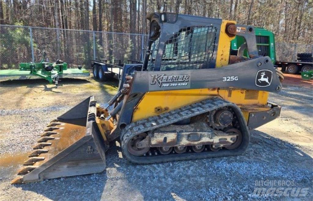 John Deere 325G 小型装载机