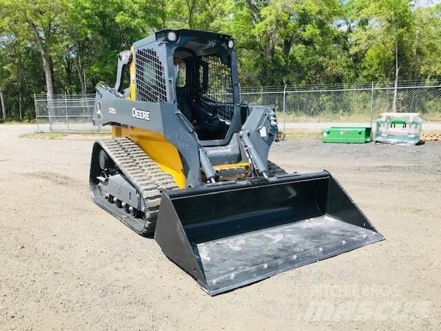 John Deere 325G 小型装载机
