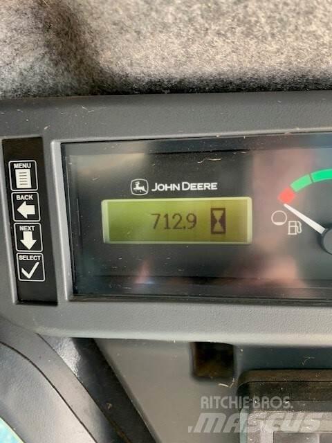 John Deere 333G 小型装载机