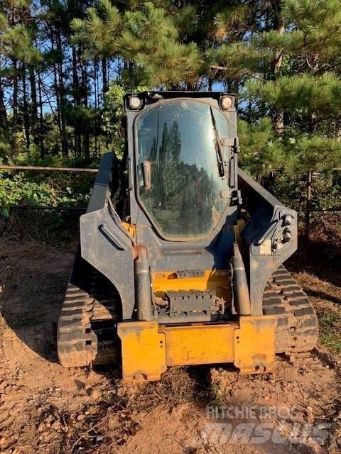 John Deere 333G 小型装载机