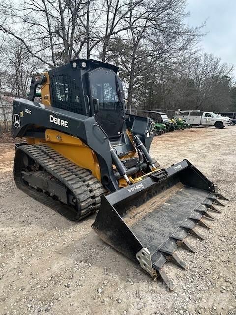 John Deere 333G 小型装载机