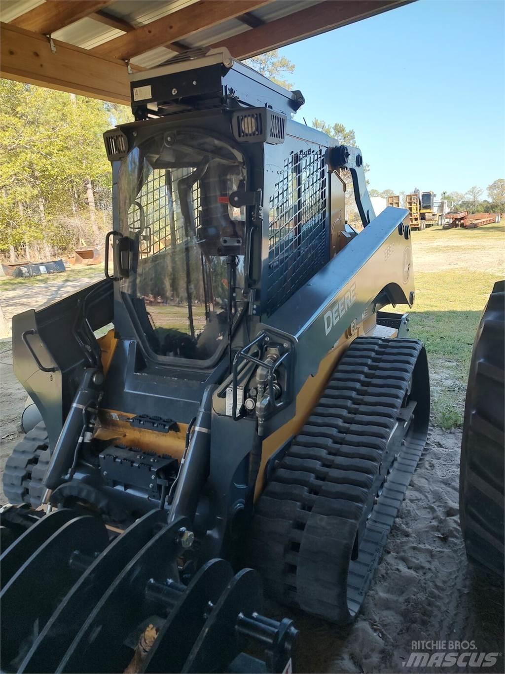 John Deere 333G 小型装载机