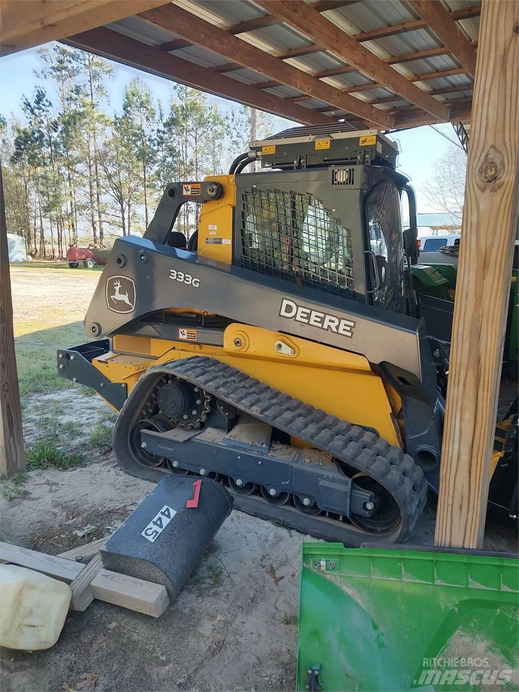 John Deere 333G 小型装载机