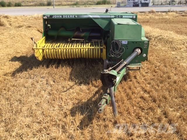 John Deere 349 方捆打捆机