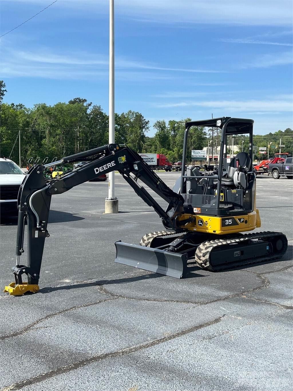 John Deere 35 P 小型挖掘机
