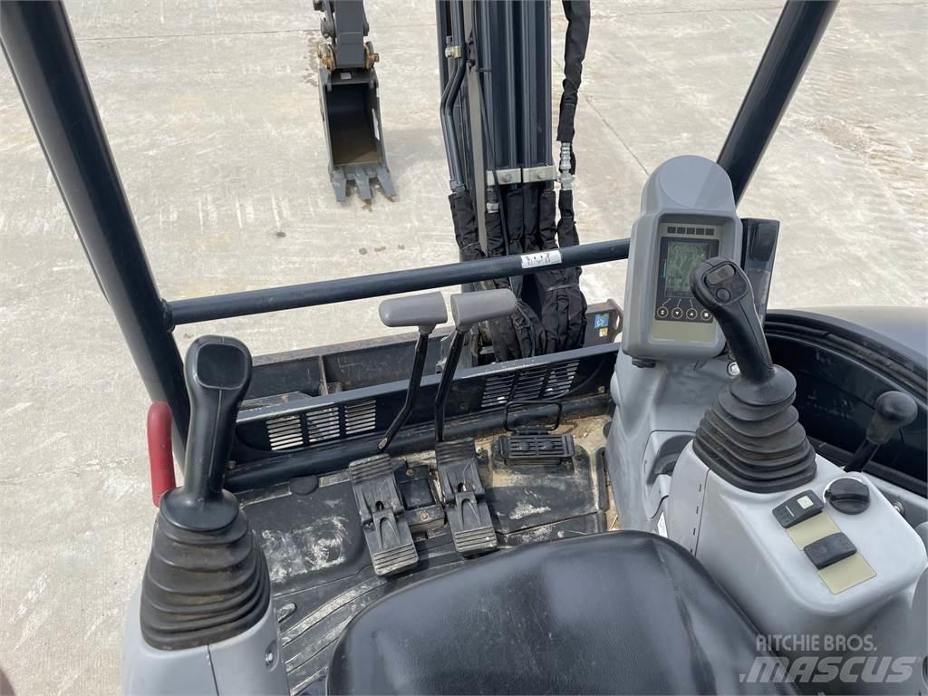 John Deere 35G 小型挖掘机