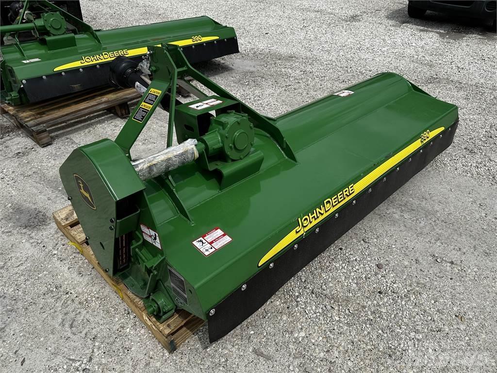 John Deere 390 割草机