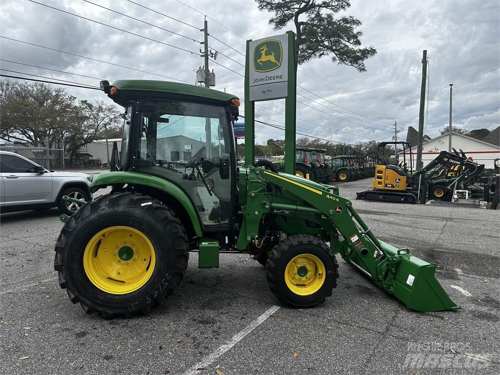 John Deere 4066R 拖拉机/农用车