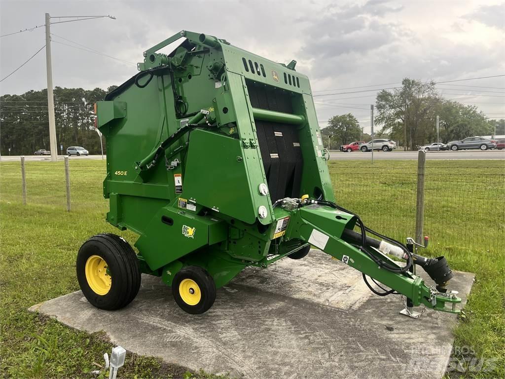 John Deere 450E 圆捆打捆机