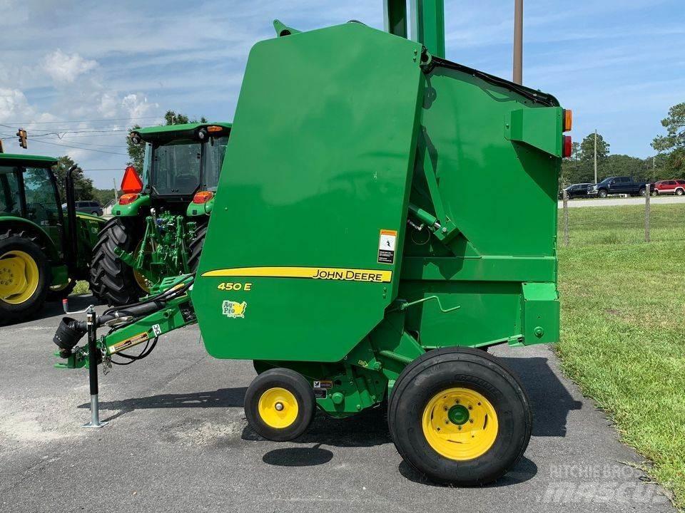 John Deere 450E 圆捆打捆机