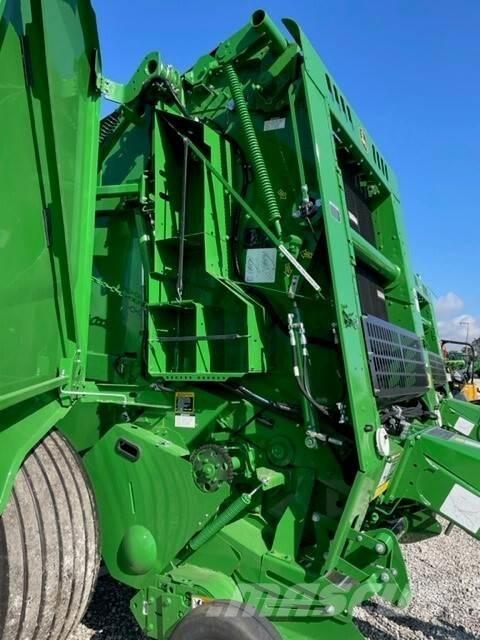 John Deere 460M 圆捆打捆机