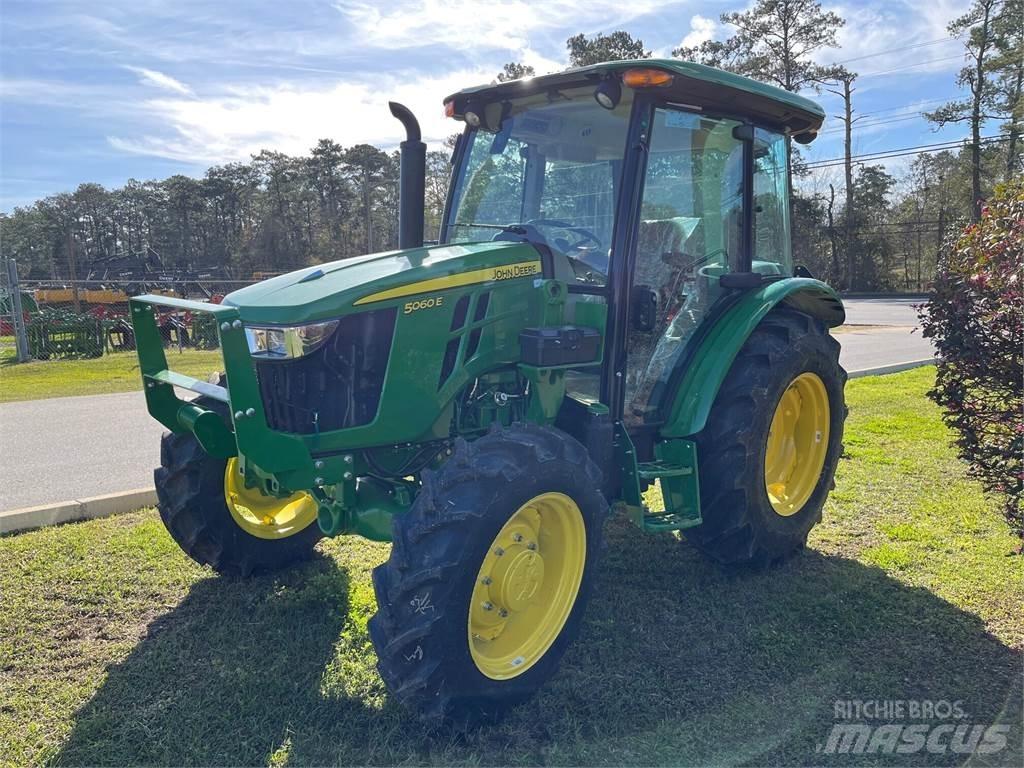 John Deere 5060E 拖拉机/农用车