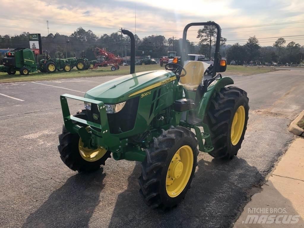 John Deere 5067E 拖拉机/农用车