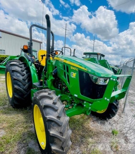 John Deere 5067E 拖拉机/农用车