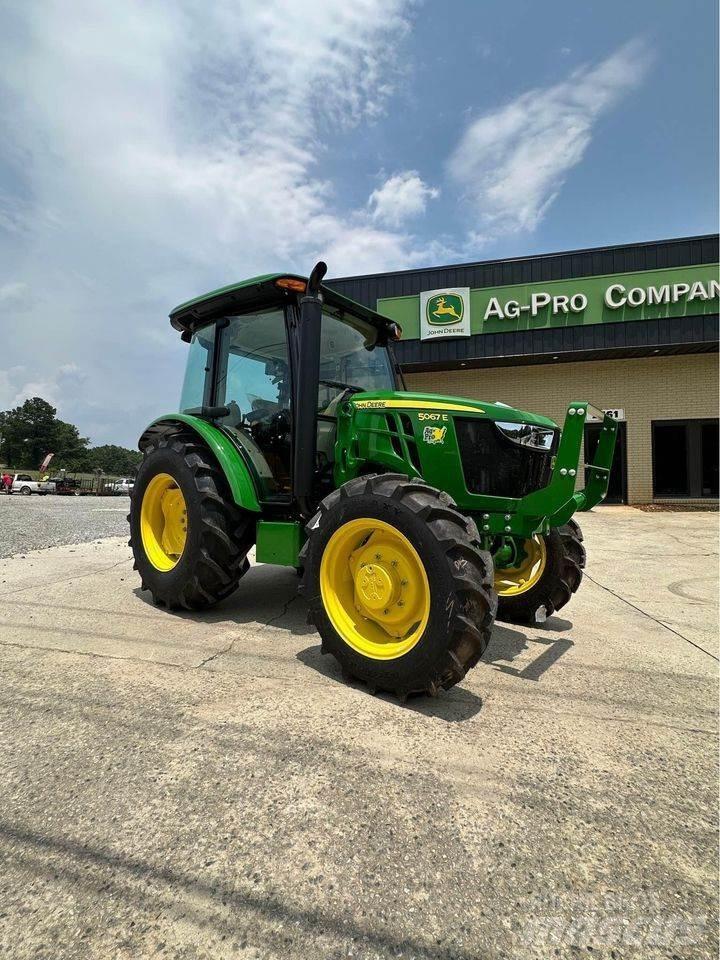 John Deere 5067E 拖拉机/农用车