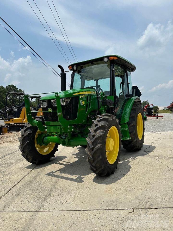 John Deere 5067E 拖拉机/农用车