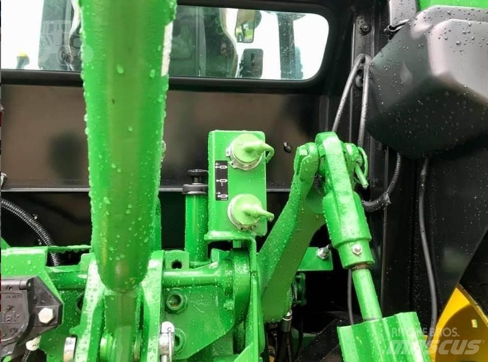 John Deere 5075E 拖拉机/农用车