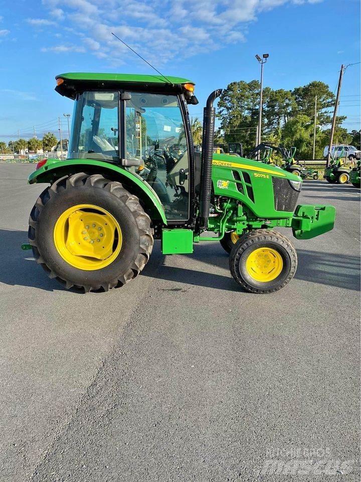 John Deere 5075E 拖拉机/农用车
