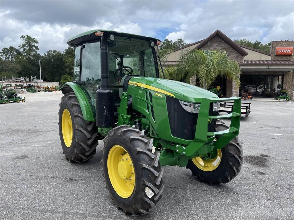 John Deere 5090E 拖拉机/农用车