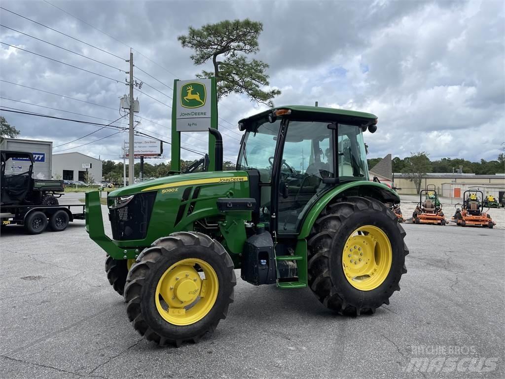 John Deere 5090E 拖拉机/农用车