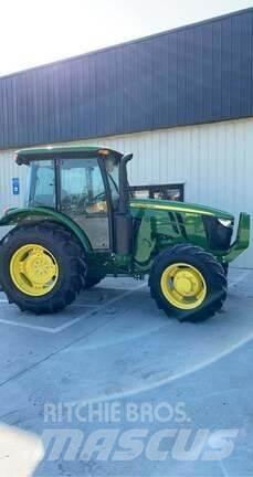 John Deere 5100E 拖拉机/农用车