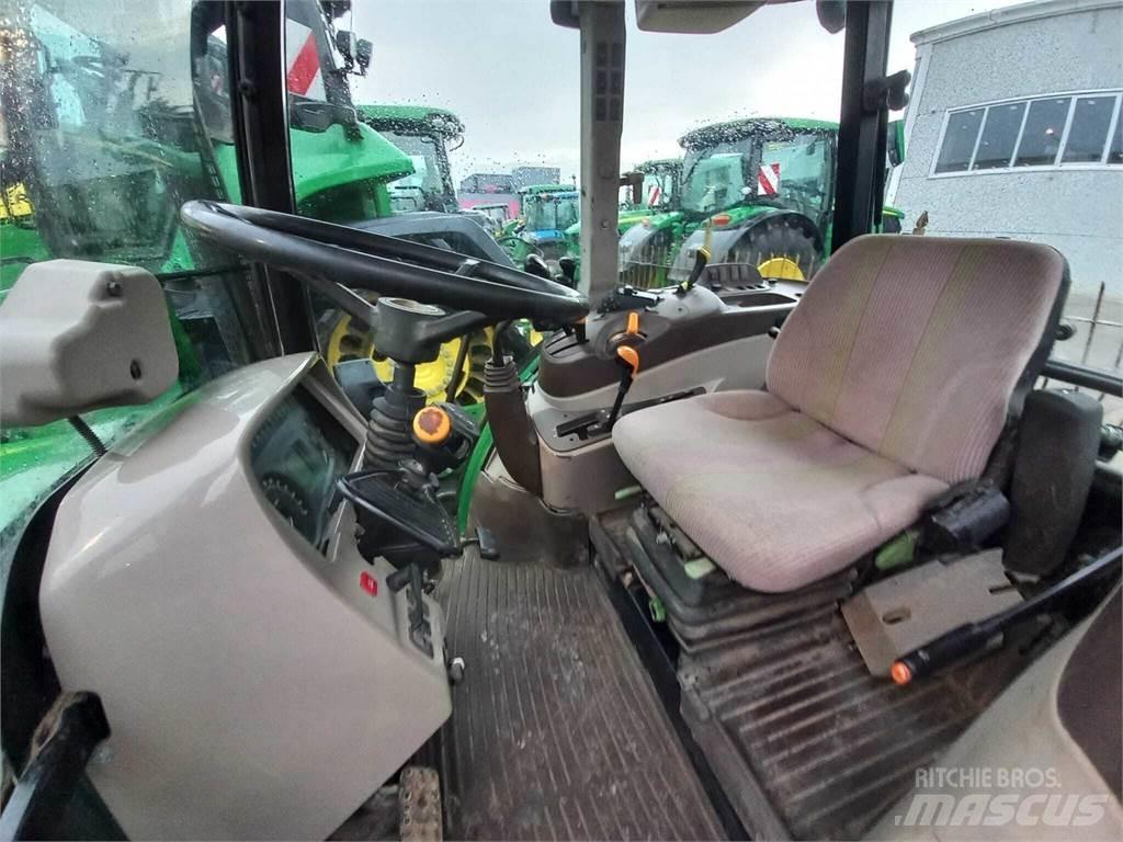 John Deere 5720 拖拉机/农用车