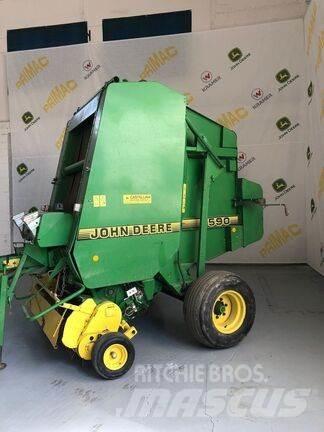 John Deere 590 圆捆打捆机