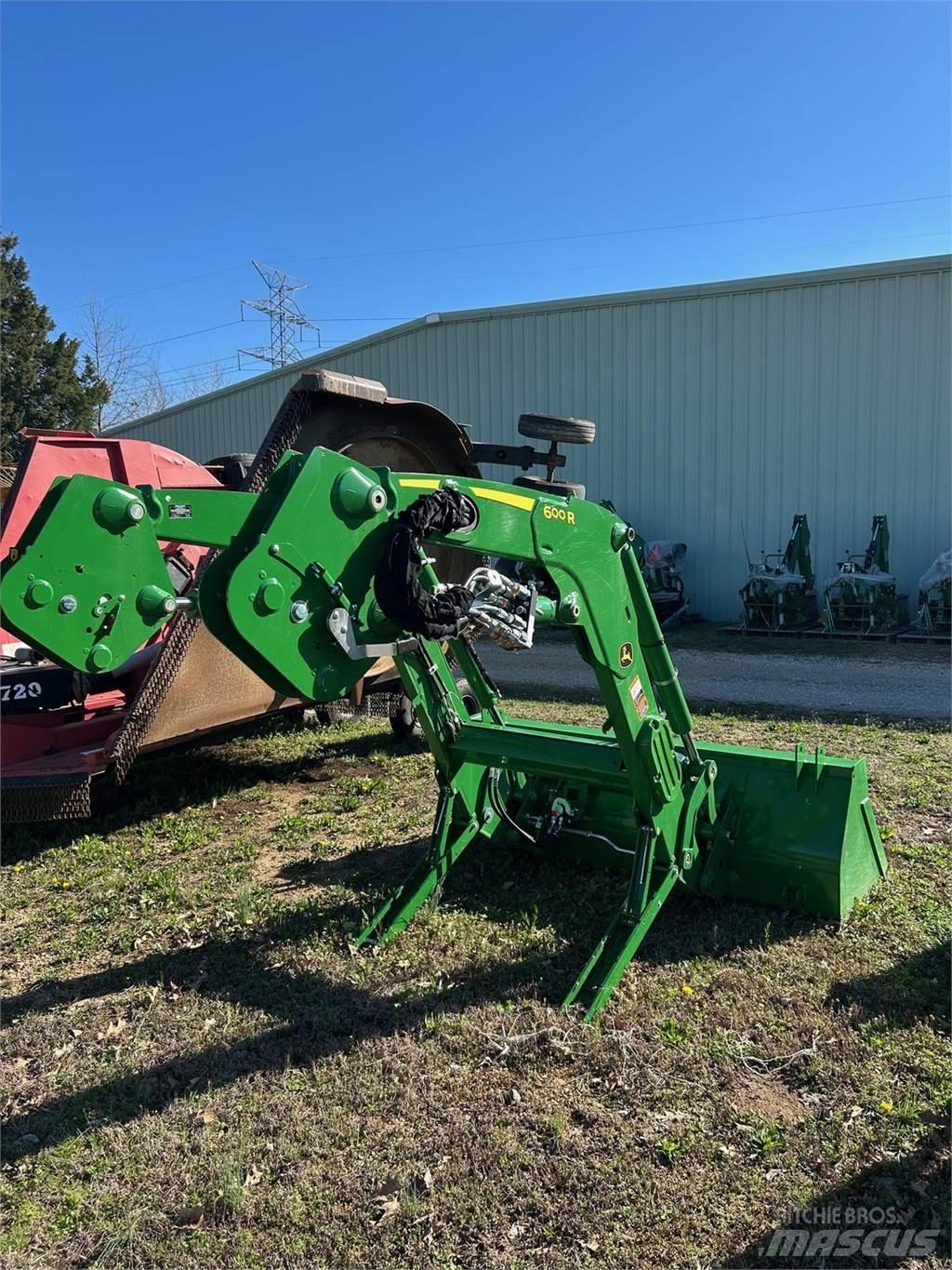 John Deere 600R 拖拉机/农用车