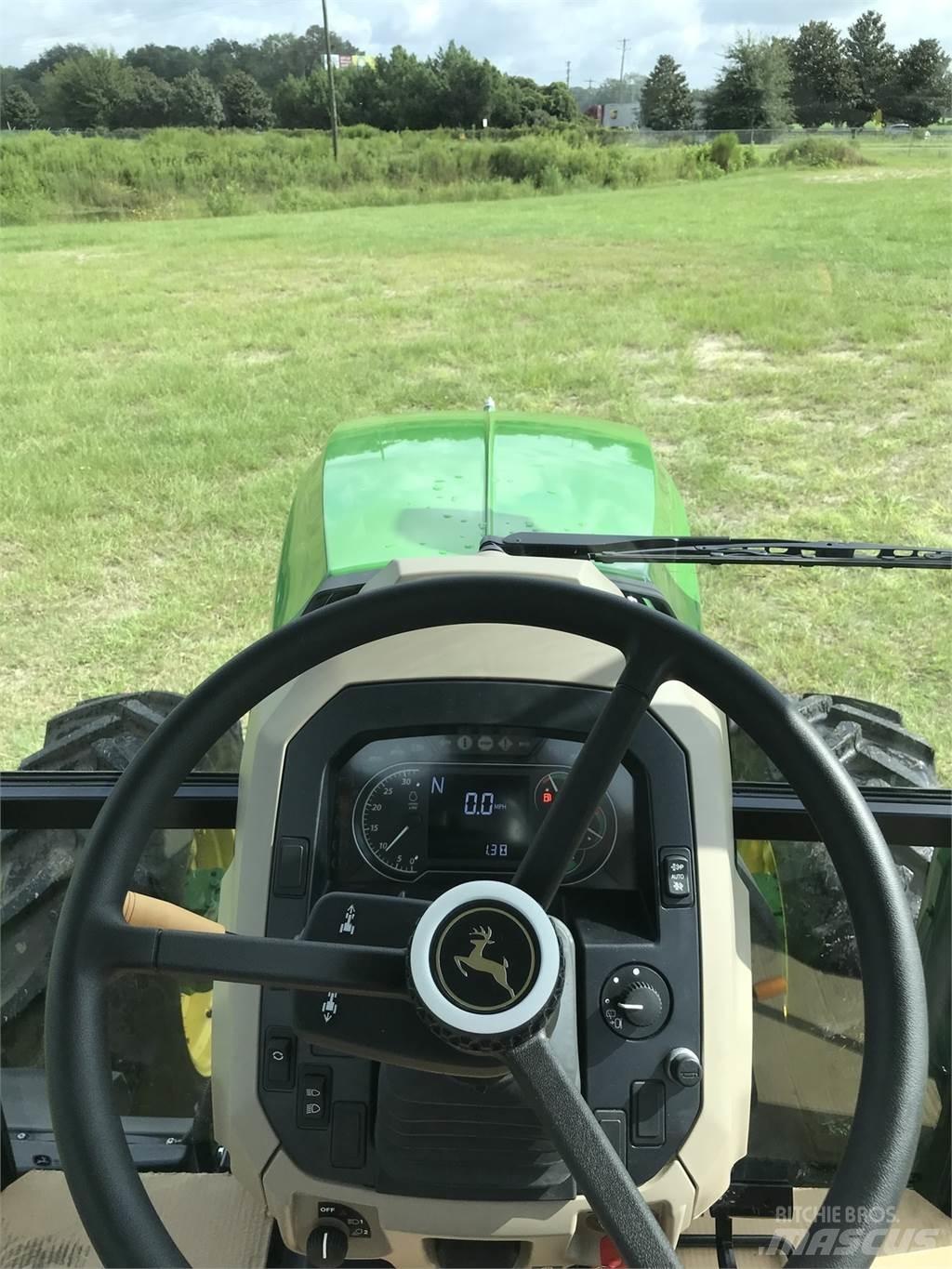John Deere 6105E 拖拉机/农用车