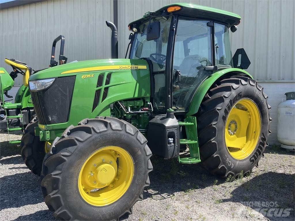 John Deere 6135E 拖拉机/农用车
