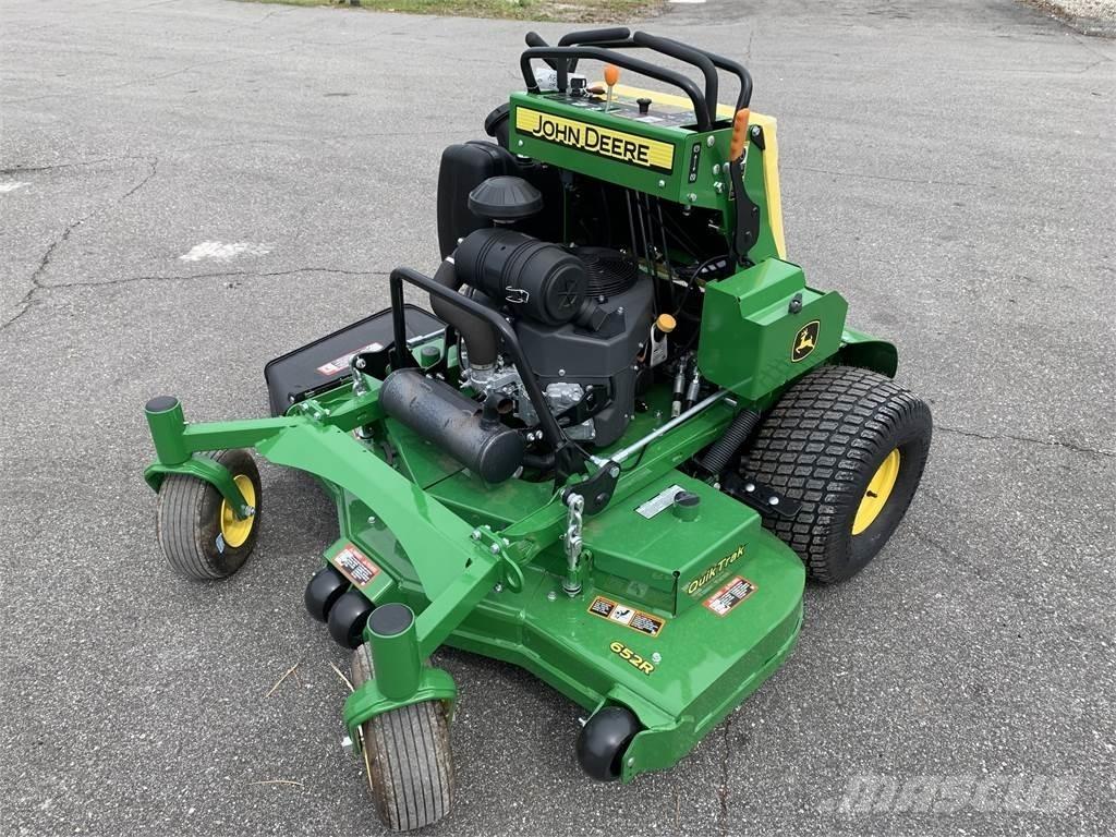 John Deere 652R 骑乘式割草机