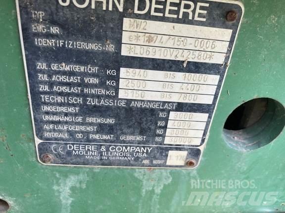 John Deere 6910 拖拉机/农用车