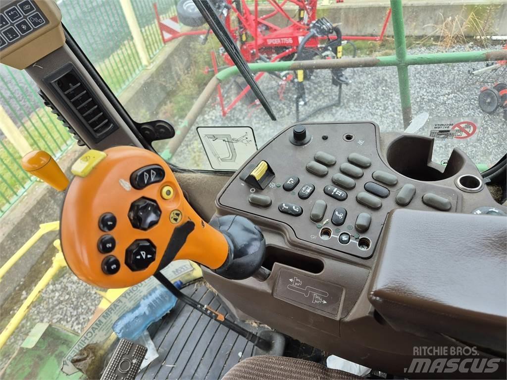 John Deere 7300 青饲料收获机