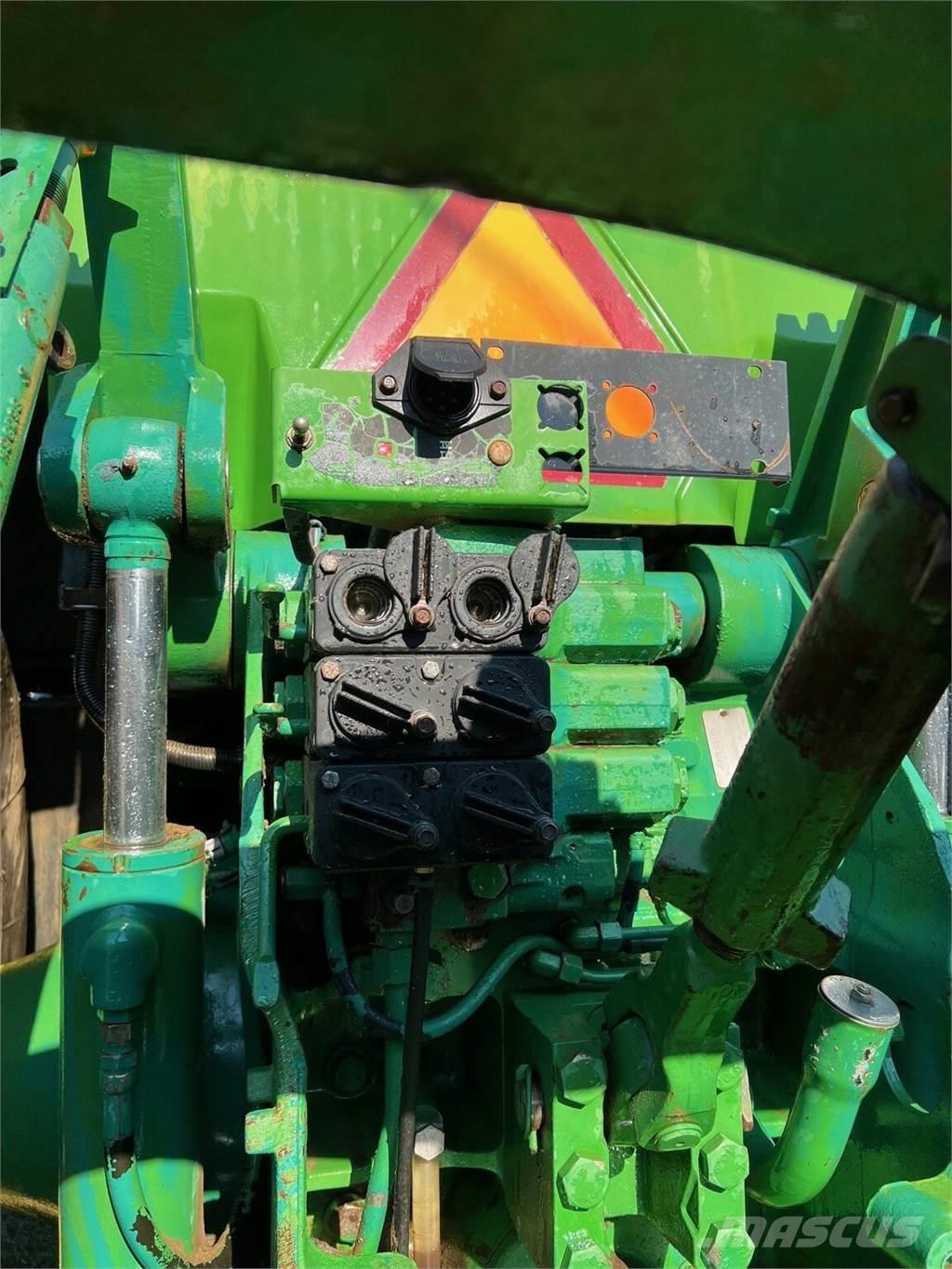 John Deere 8200 拖拉机/农用车