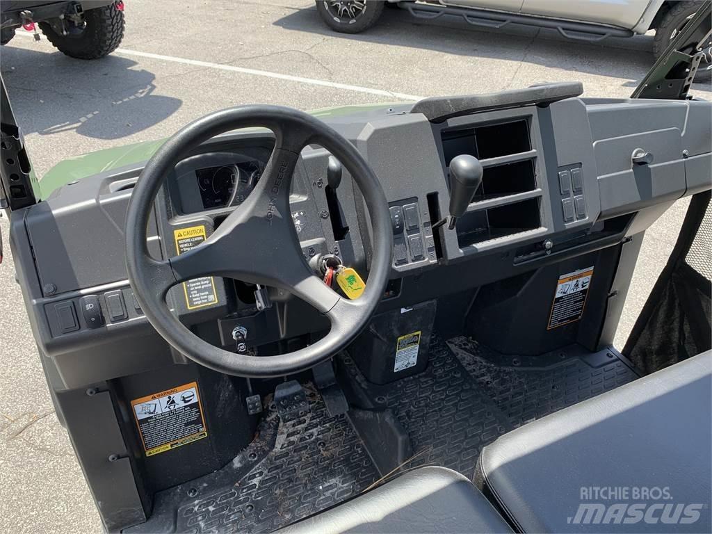 John Deere 865M 全地形车