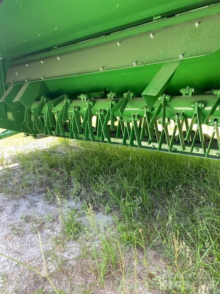 John Deere C350 割草调节装置