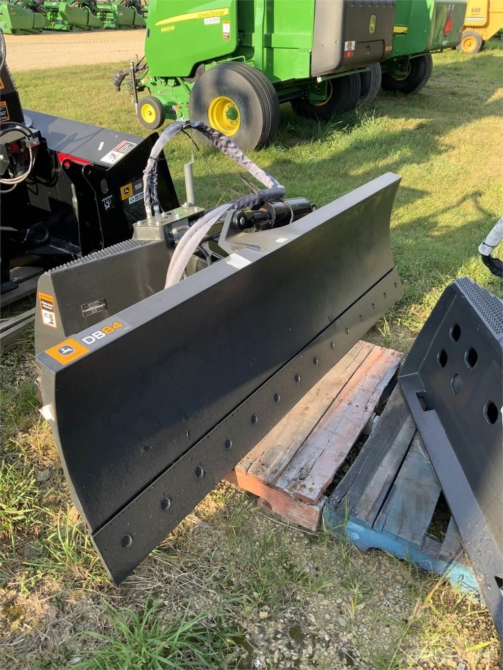 John Deere DB84 建筑机械-其他