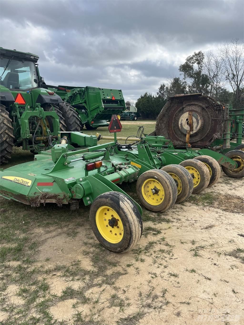 John Deere R15 拆捆机/剪钳机/开卷机
