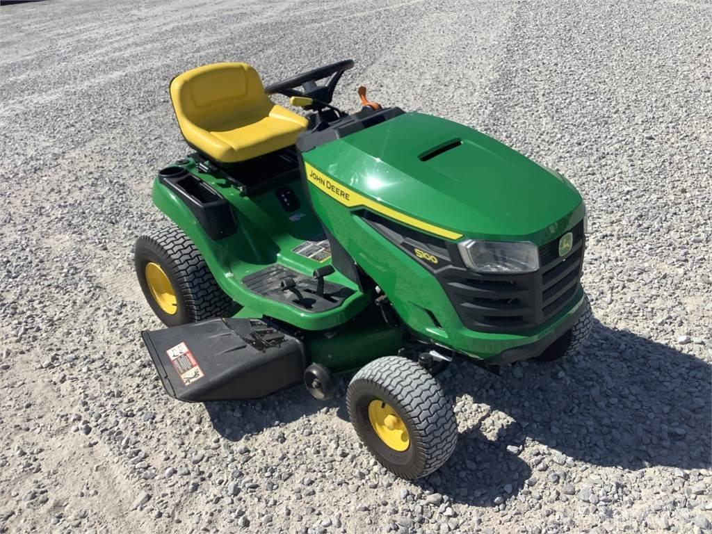 John Deere S100 骑乘式割草机