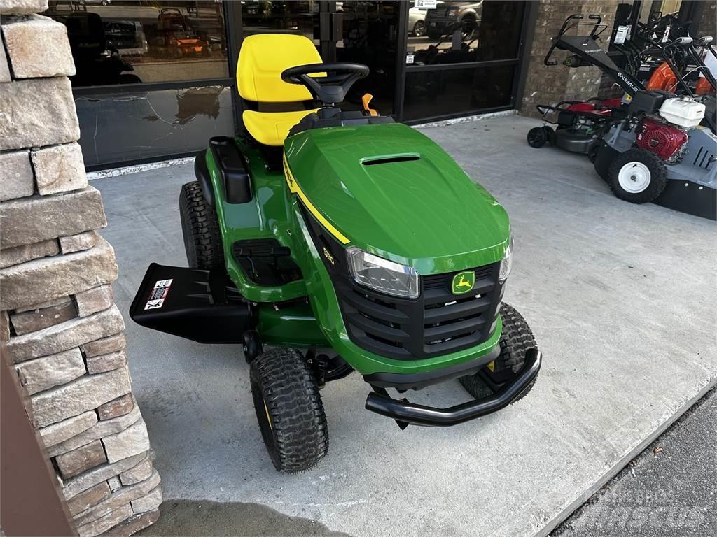 John Deere S130 骑乘式割草机