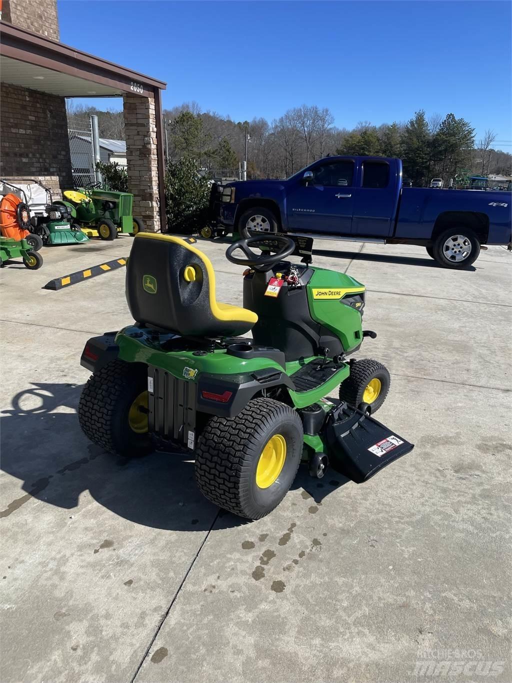 John Deere S160 小型拖拉机