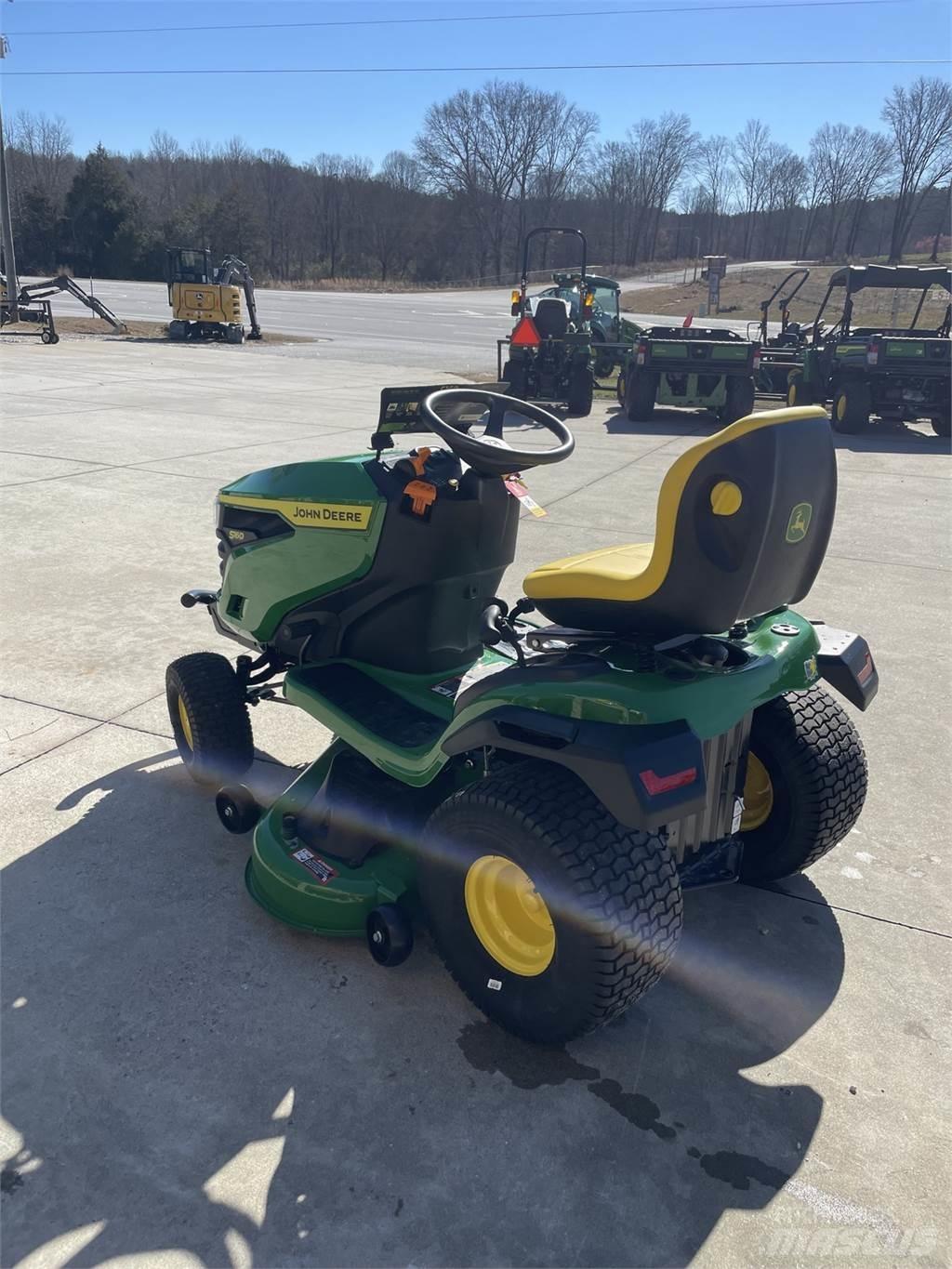 John Deere S160 小型拖拉机
