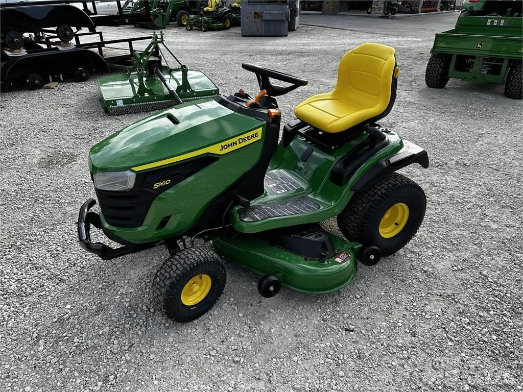 John Deere S160 小型拖拉机