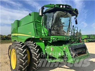 John Deere S770 联合收割机