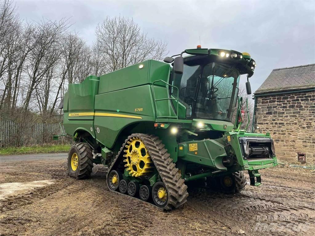 John Deere S785 联合收割机