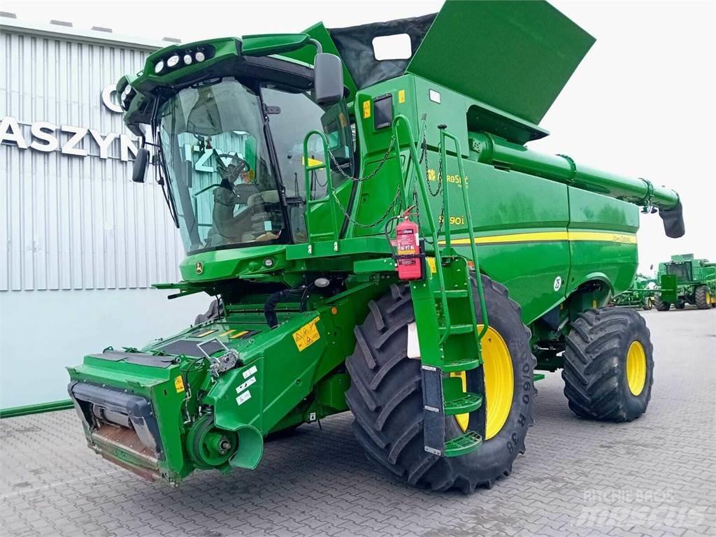 John Deere S790 联合收割机