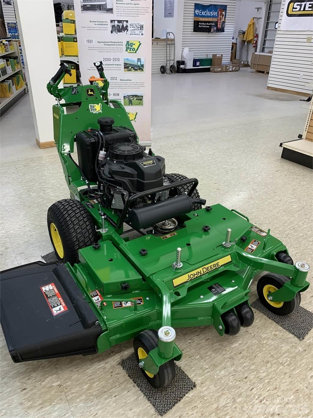 John Deere W48M 割草机