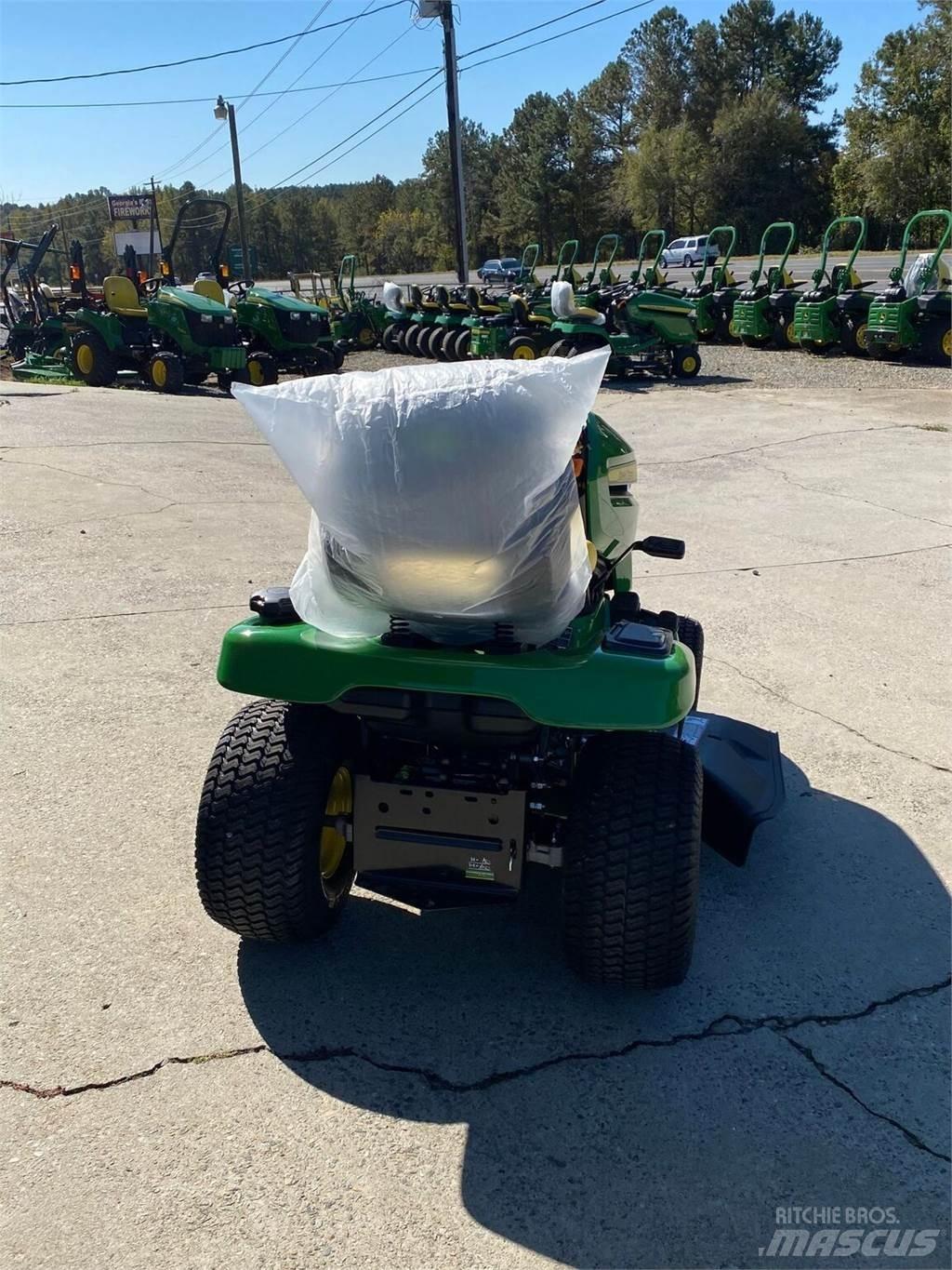 John Deere X350 小型拖拉机