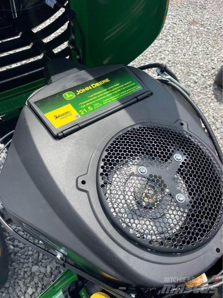 John Deere X350 小型拖拉机
